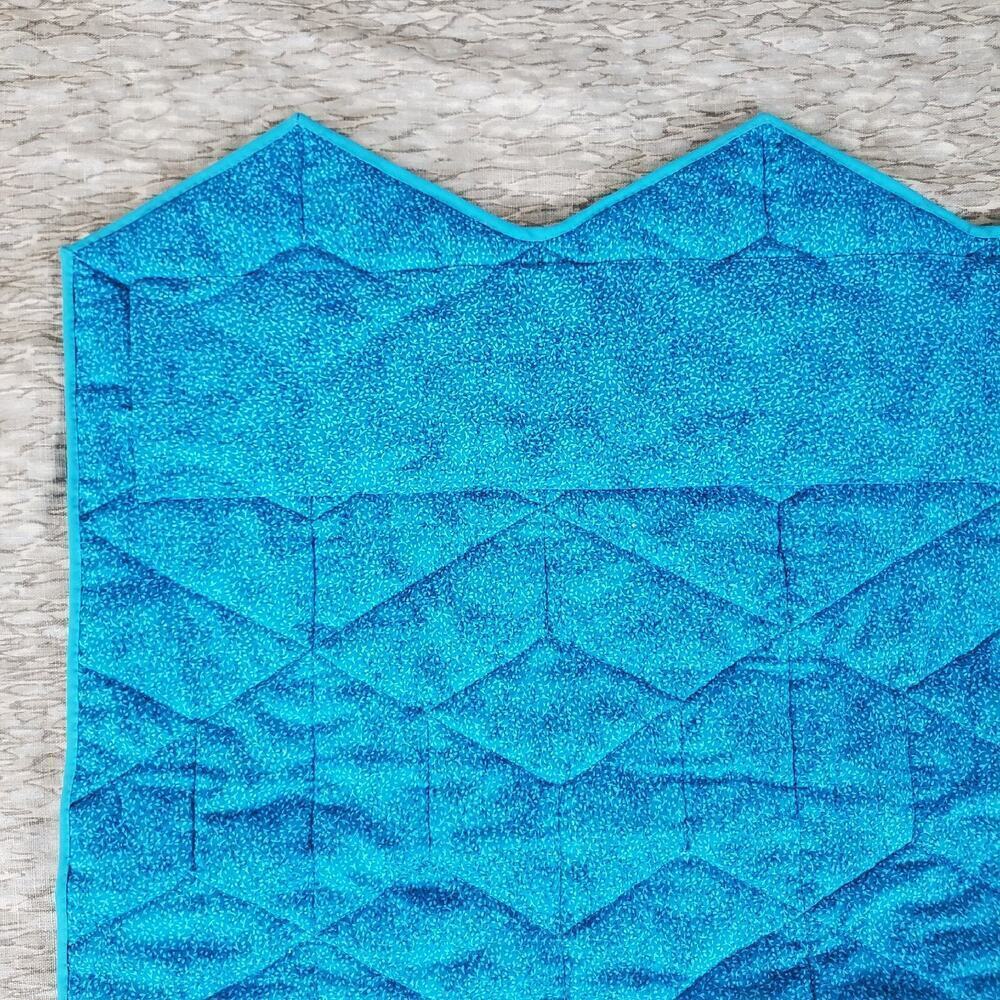 Beautiful Quilted Art Wall Hanging signed by Artist - Inner Peace - Picture 6 of 9